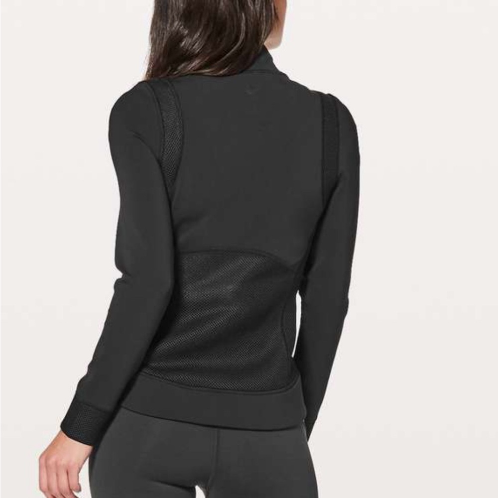 Lululemon Hot Mesh Jacket
Black - Picture 2 of 11